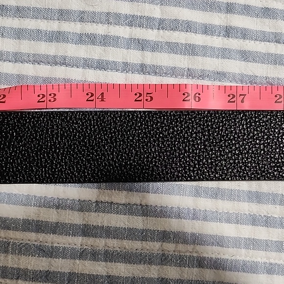 Michael Kors belt.  Sz lrg - Picture 6 of 8